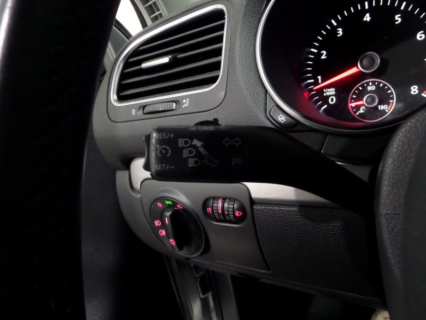 Volkswagen Golf 1.4 TSI 122PK DSG Automaat! "Origineel NL!" Youngtimer! Navigatie Bluetooth, van 2e eigenaar in uniek mooie staat!