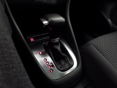 Volkswagen Golf 1.4 TSI 122PK DSG Automaat! "Origineel NL!" Youngtimer! Navigatie Bluetooth, van 2e eigenaar in uniek mooie staat!