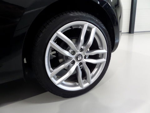 SEAT Leon SC 1.2 TSI Bluetooth 18"Velgen Climatronic Nieuwe-APK, van 3e eigenaar in ZEER nette staat !