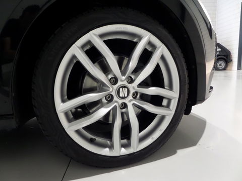 SEAT Leon SC 1.2 TSI Bluetooth 18"Velgen Climatronic Nieuwe-APK, van 3e eigenaar in ZEER nette staat !