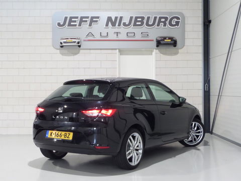 SEAT Leon SC 1.2 TSI Bluetooth 18"Velgen Climatronic Nieuwe-APK, van 3e eigenaar in ZEER nette staat !