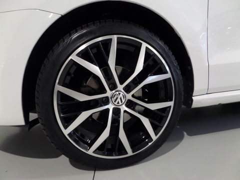 Volkswagen Polo 1.2 TSI BlueMotion Edition "Origineel NL!" Bluetooth 17"Velgen Airco, van 3e eigenaar in zeer nette staat !
