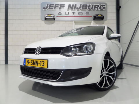 Volkswagen Polo 1.2 TSI BlueMotion Edition "Origineel NL!" Bluetooth 17"Velgen Airco, van 3e eigenaar in zeer nette staat !