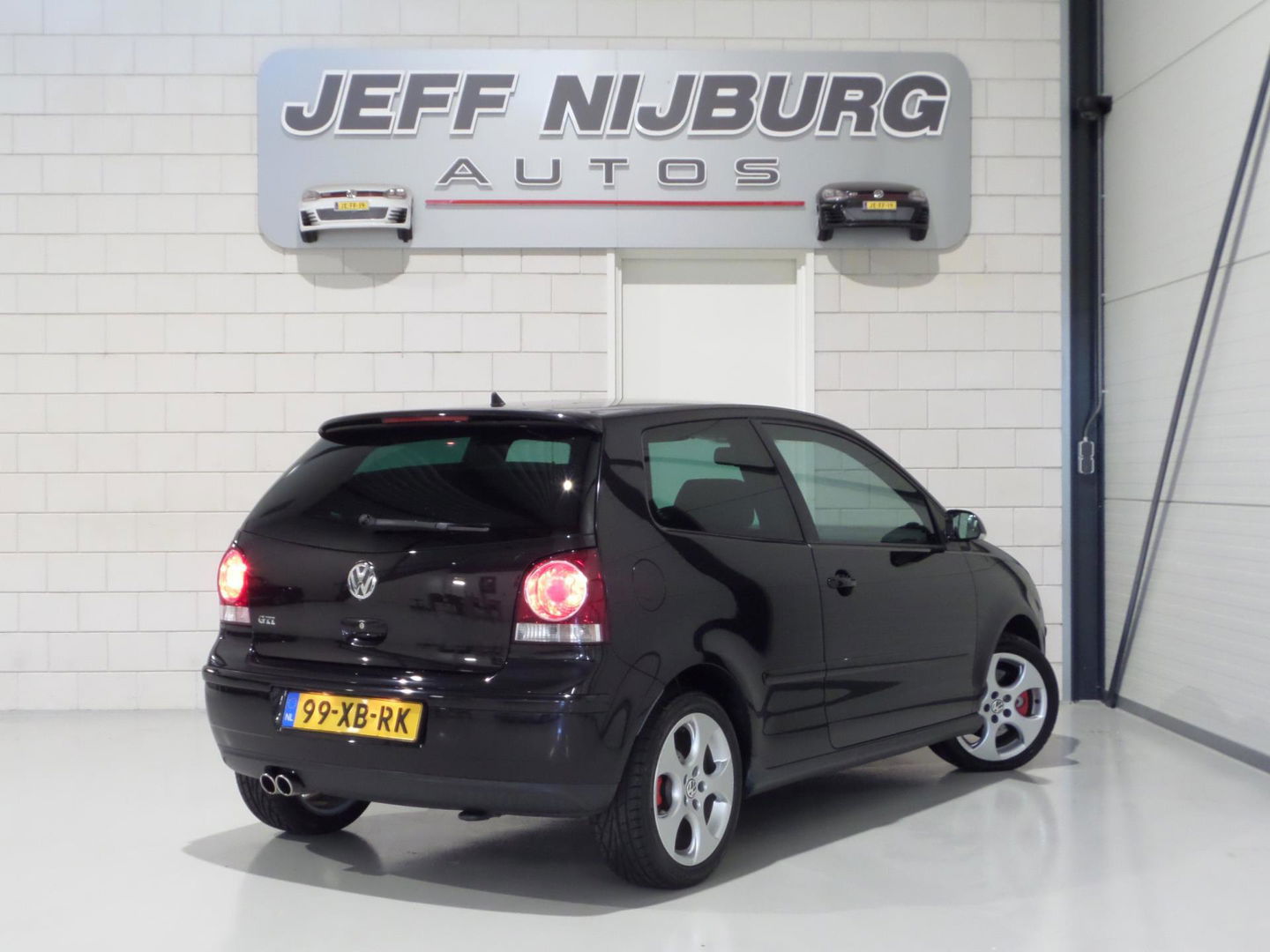 Volkswagen Polo 1.8 GTI "Origineel NL!" Liefhebbersauto in uniek mooie staat! Youngtimer! Climatronic cruise control