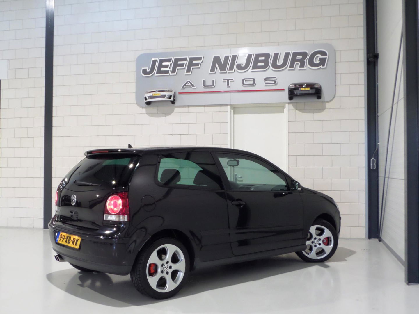 Volkswagen Polo 1.8 GTI "Origineel NL!" Liefhebbersauto in uniek mooie staat! Youngtimer! Climatronic cruise control