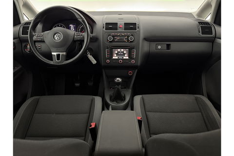 Volkswagen Touran 1.2 TSI | 7 Persoons | Clima Cruisecontrol 17"LMV Parkeersensoren