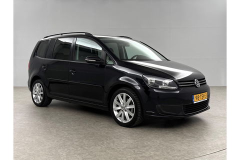 Volkswagen Touran 1.2 TSI | 7 Persoons | Clima Cruisecontrol 17"LMV Parkeersensoren