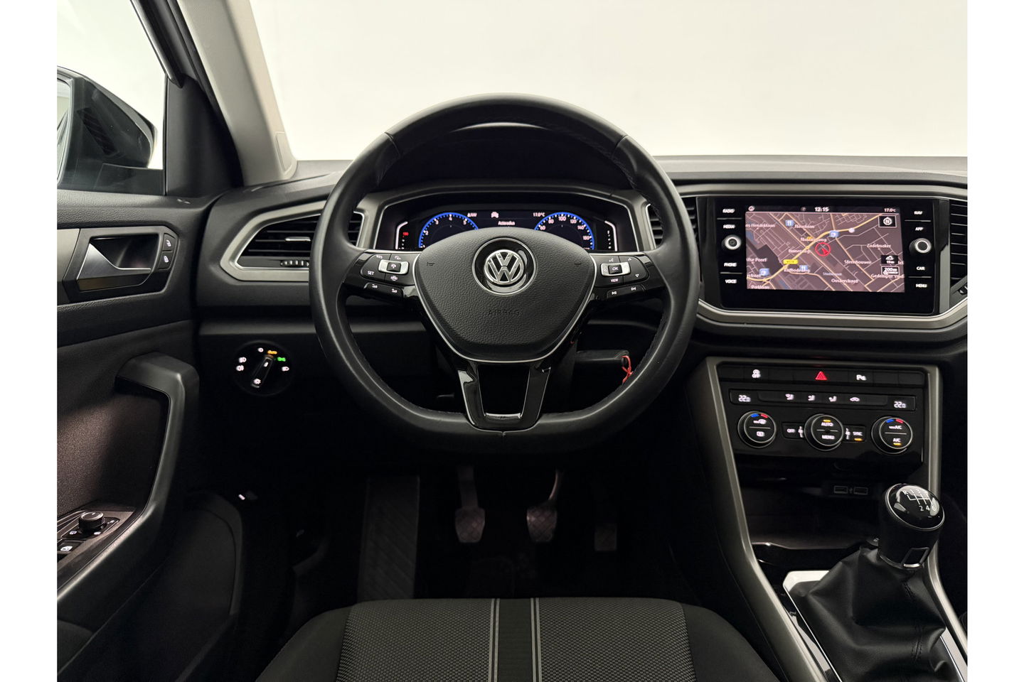 Volkswagen T-Roc 1.0 TSI Style Business LED Carplay Clima ACC Virtual Parelmoer 17"LMV Navigatie Parkeersensoren