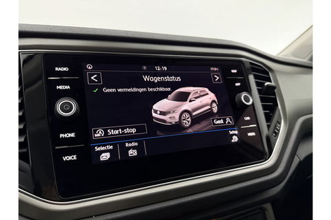 Volkswagen T-Roc 1.0 TSI Style Business LED Carplay Clima ACC Virtual Parelmoer 17"LMV Navigatie Parkeersensoren