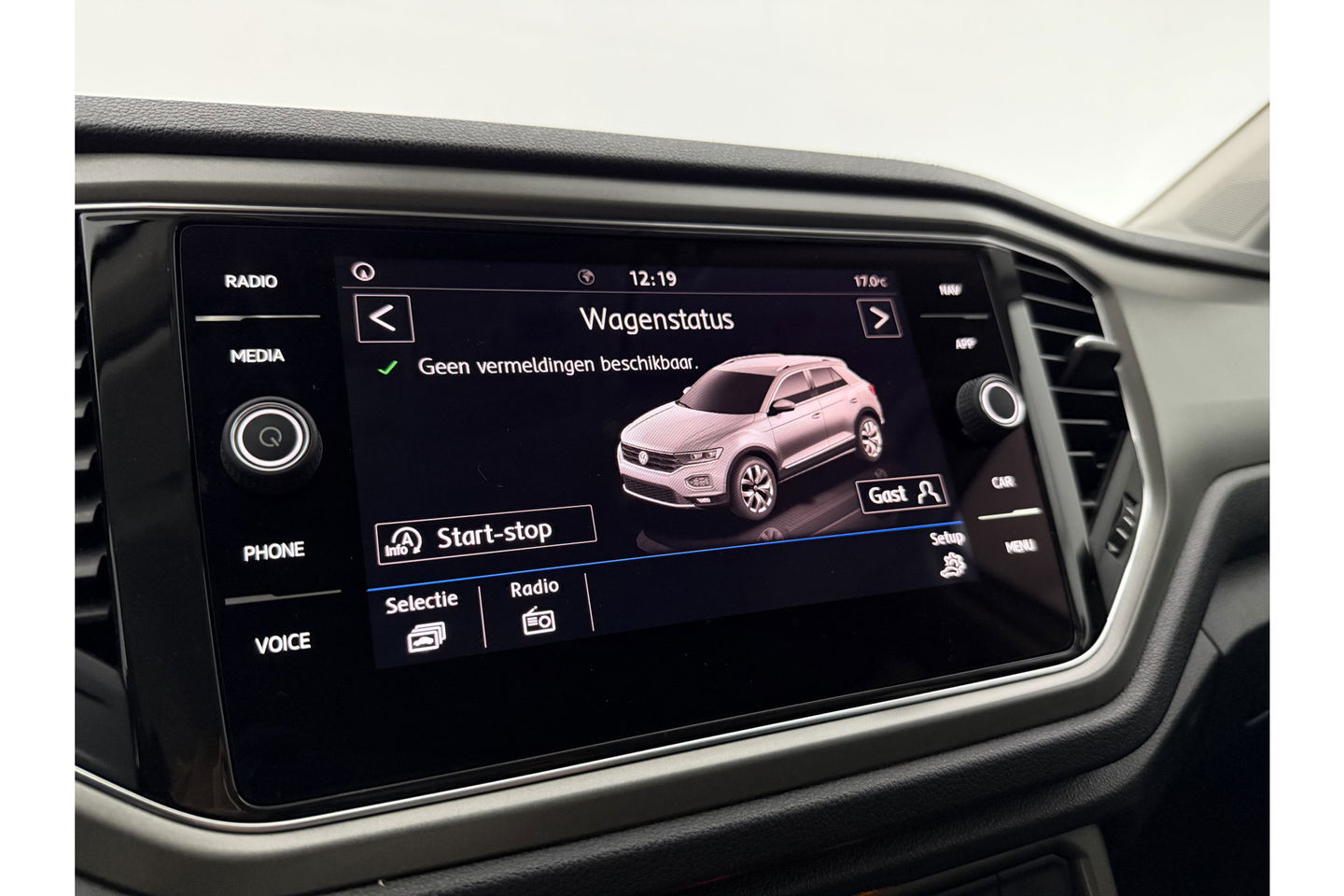 Volkswagen T-Roc 1.0 TSI Style Business LED Carplay Clima ACC Virtual Parelmoer 17"LMV Navigatie Parkeersensoren