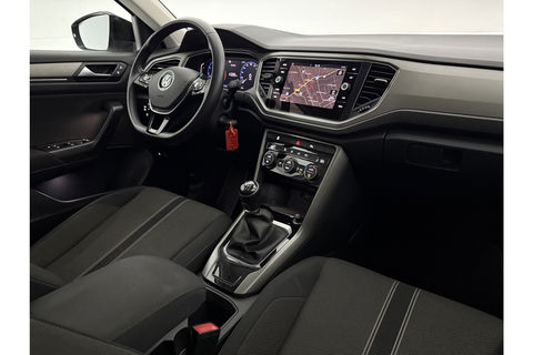 Volkswagen T-Roc 1.0 TSI Style Business LED Carplay Clima ACC Virtual Parelmoer 17"LMV Navigatie Parkeersensoren