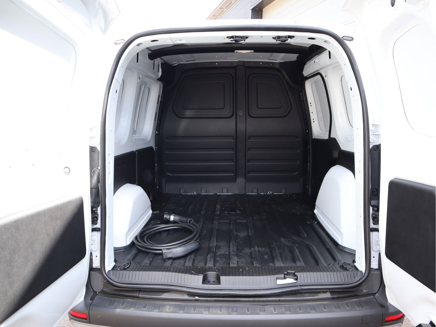 Nissan Townstar N-Connecta 45 kWh - CCS Snelladen - Groot scherm - Veel opties