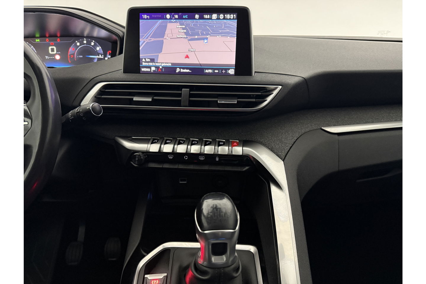 Peugeot 3008 1.2 PureTech 360Camera Virtual Trekhaak LED Clima Carplay Cruise Navi PDC 19"LMV