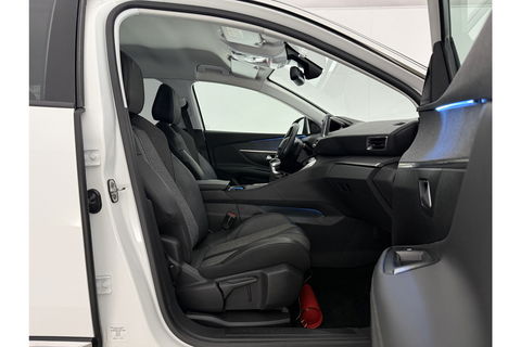 Peugeot 3008 1.2 PureTech 360Camera Virtual Trekhaak LED Clima Carplay Cruise Navi PDC 19"LMV