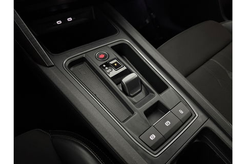 CUPRA Formentor 1.5 TSI 150PK LED Sfeerverl. Camera Virtual Navi Clima Cruise 18"LMV