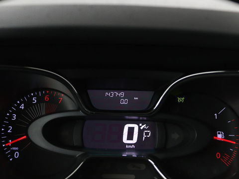 Renault Captur 1.2 TCe Dynamique | Automaat | Navigatie | Achteruitrijcamera  |Cruise Control | keyless entry | LED | LMV