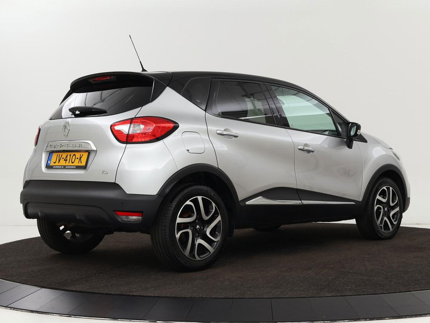 Renault Captur 1.2 TCe Dynamique | Automaat | Navigatie | Achteruitrijcamera  |Cruise Control | keyless entry | LED | LMV