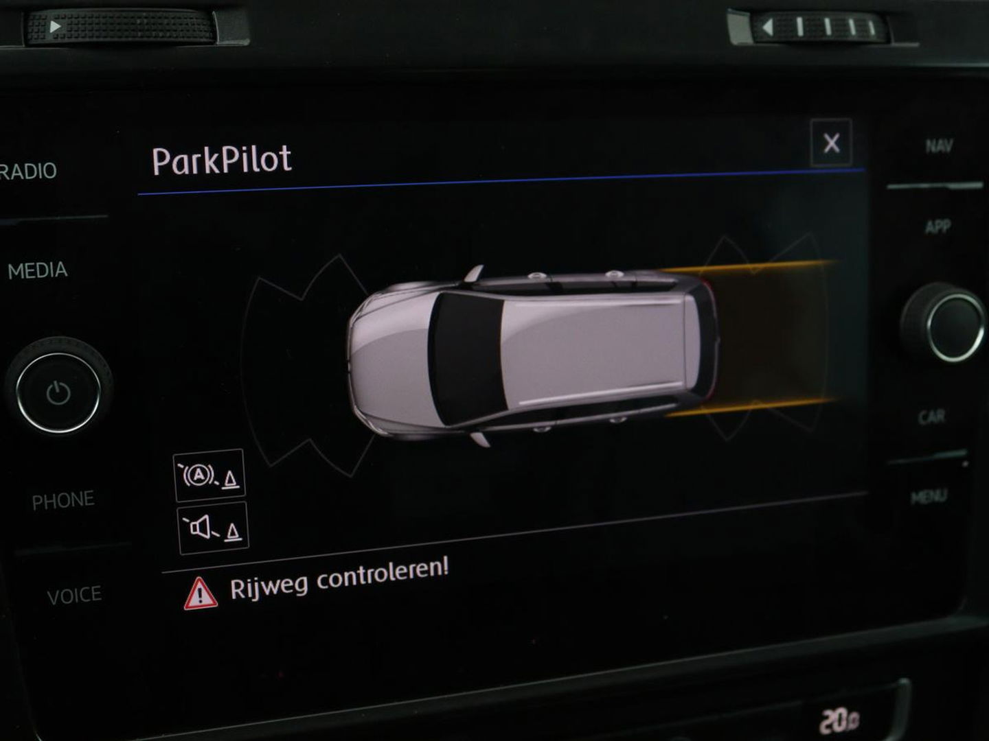 Volkswagen GOLF Variant 1.0 TSI Comfortline | Trekhaak | Navigatie | Apple CarPlay | Cruise Control | DAB | LED | LMV