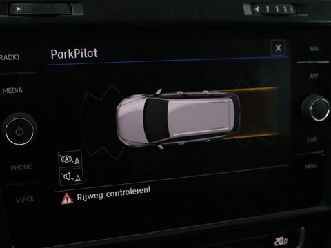 Volkswagen GOLF Variant 1.0 TSI Comfortline | Trekhaak | Navigatie | Apple CarPlay | Cruise Control | DAB | LED | LMV