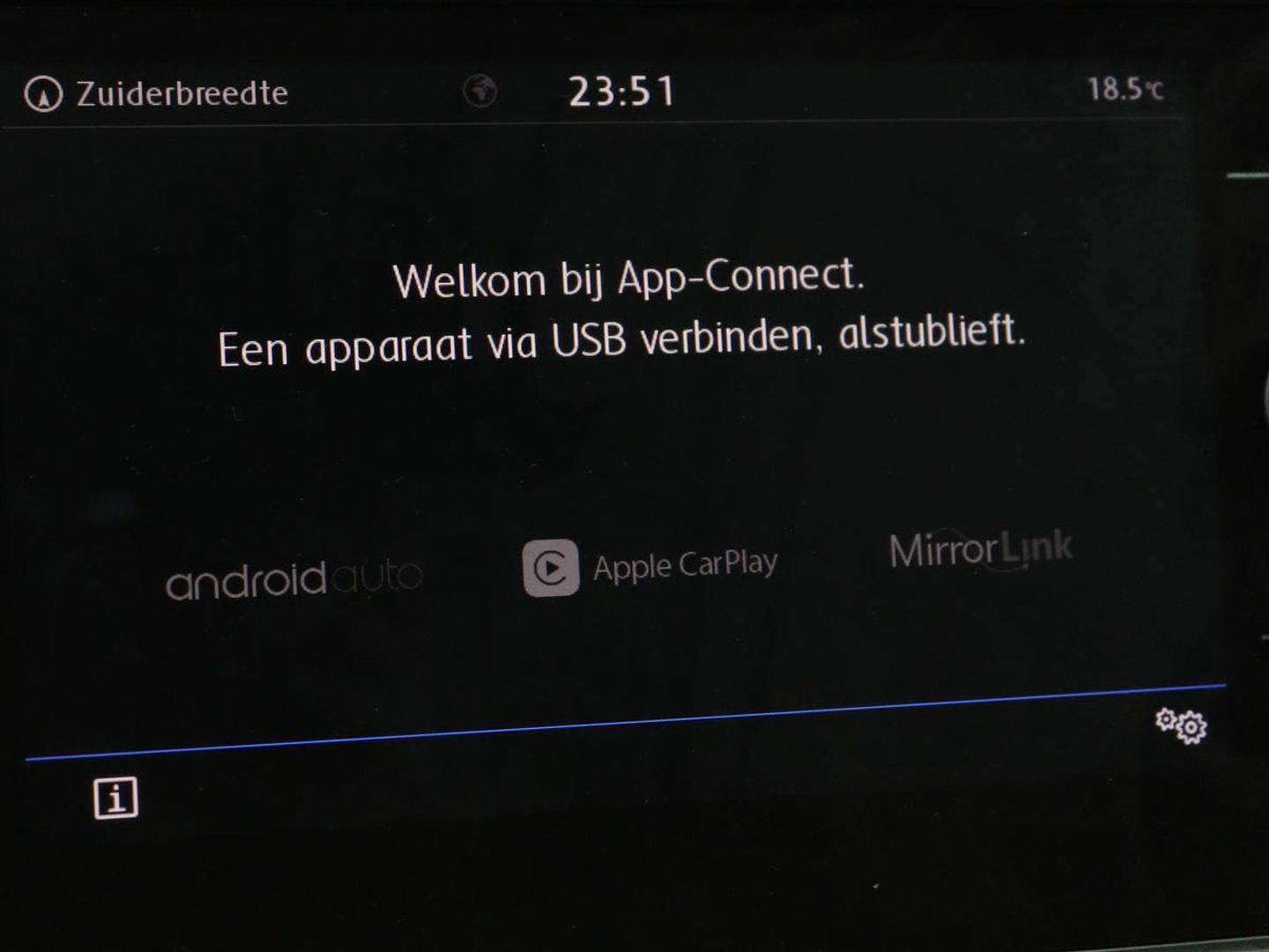 Volkswagen GOLF Variant 1.0 TSI Comfortline | Trekhaak | Navigatie | Apple CarPlay | Cruise Control | DAB | LED | LMV