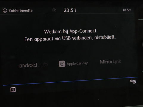 Volkswagen GOLF Variant 1.0 TSI Comfortline | Trekhaak | Navigatie | Apple CarPlay | Cruise Control | DAB | LED | LMV