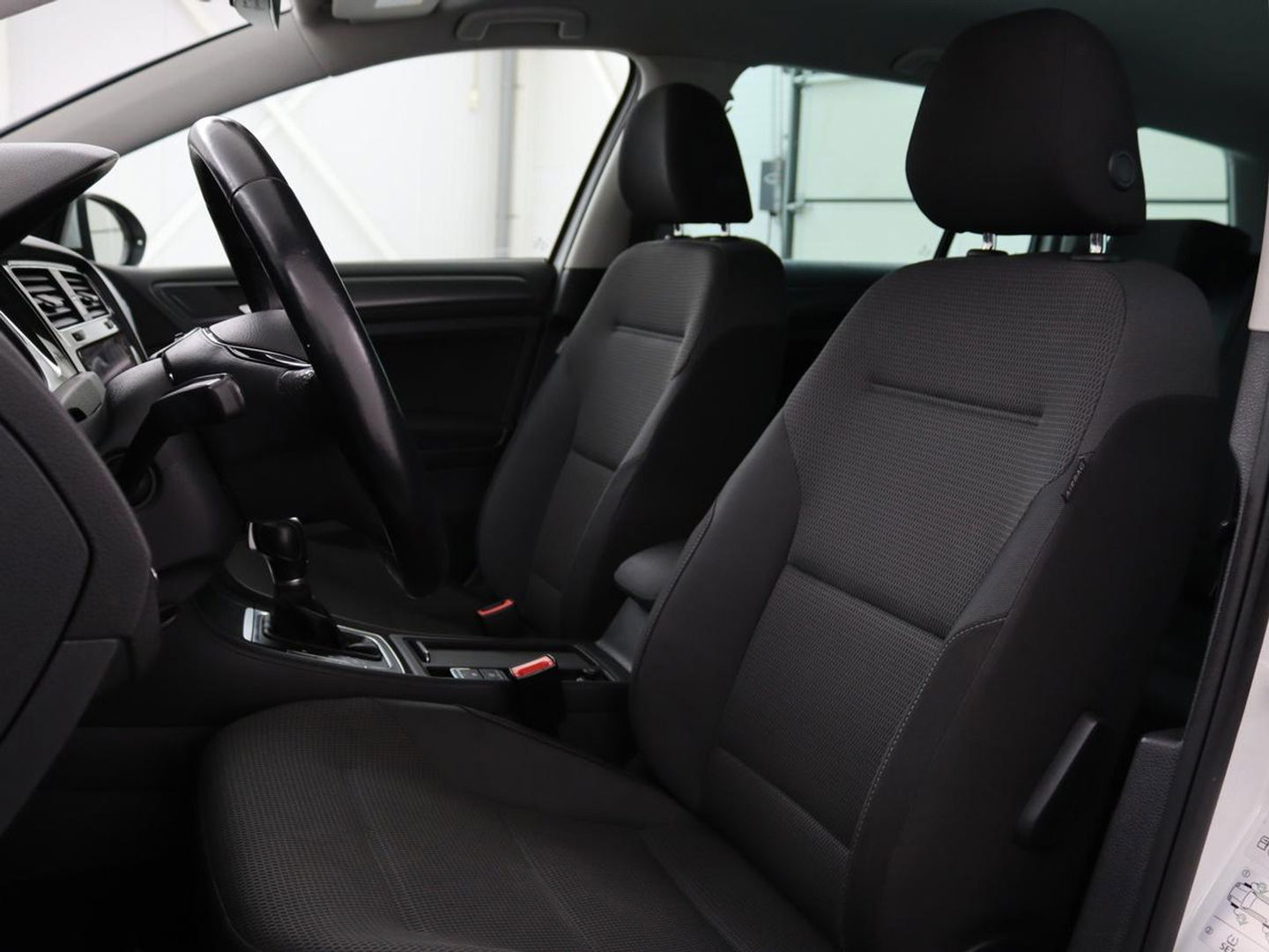 Volkswagen GOLF Variant 1.0 TSI Comfortline | Trekhaak | Navigatie | Apple CarPlay | Cruise Control | DAB | LED | LMV