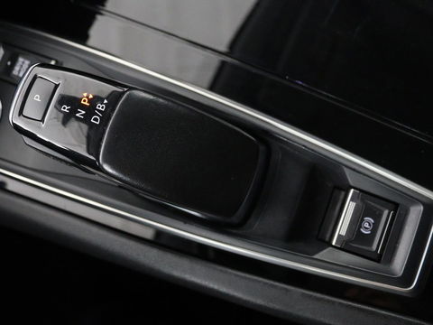Peugeot 508 1.6 PureTech Blue Lease Allure Avantage | Trekhaak | Sfeerverlichting | Apple CarPlay | Navigatie | Stoelverwarming | Achteruitrijcamera | Cruise Control Adaptief | LMV