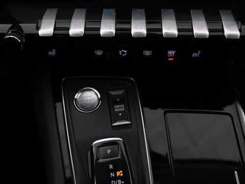 Peugeot 508 1.6 PureTech Blue Lease Allure Avantage | Trekhaak | Sfeerverlichting | Apple CarPlay | Navigatie | Stoelverwarming | Achteruitrijcamera | Cruise Control Adaptief | LMV
