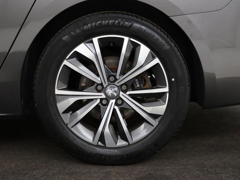 Peugeot 508 1.6 PureTech Blue Lease Allure Avantage | Trekhaak | Sfeerverlichting | Apple CarPlay | Navigatie | Stoelverwarming | Achteruitrijcamera | Cruise Control Adaptief | LMV