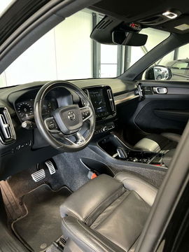 Volvo XC40 1.5 T5 Twin Engine R-Design Pano Trekhaak Camera