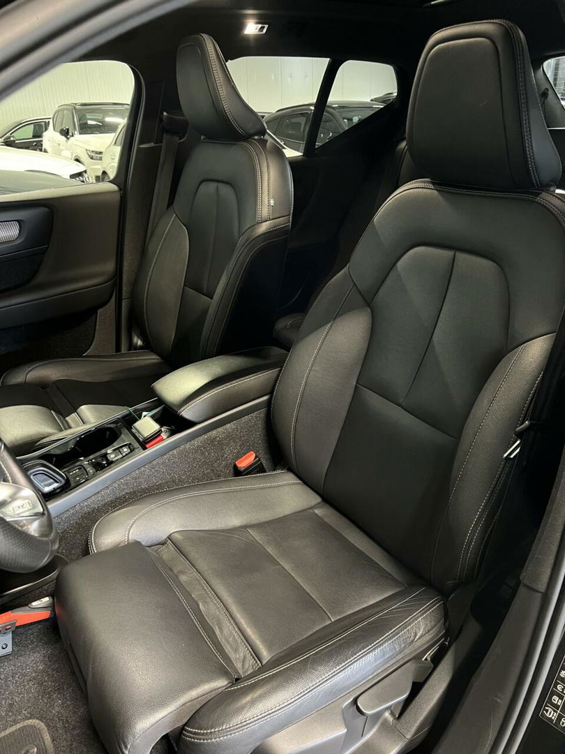 Volvo XC40 1.5 T5 Twin Engine R-Design Pano Trekhaak Camera