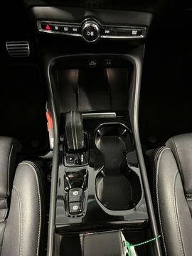 Volvo XC40 1.5 T5 Twin Engine R-Design Pano Trekhaak Camera