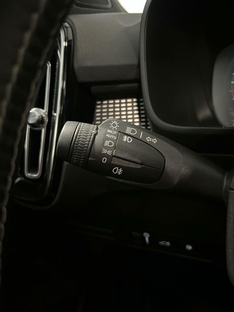 Volvo XC40 1.5 T5 Twin Engine R-Design Pano Trekhaak Camera