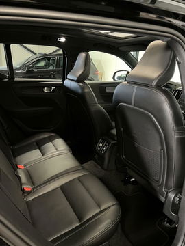 Volvo XC40 1.5 T5 Twin Engine R-Design Pano Trekhaak Camera