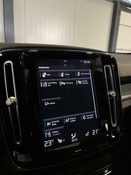 Volvo XC40 1.5 T5 Twin Engine R-Design Pano Trekhaak Camera