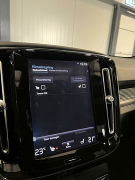 Volvo XC40 1.5 T5 Twin Engine R-Design Pano Trekhaak Camera