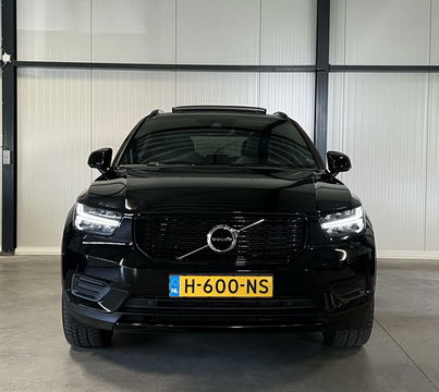 Volvo XC40 1.5 T5 Twin Engine R-Design Pano Trekhaak Camera