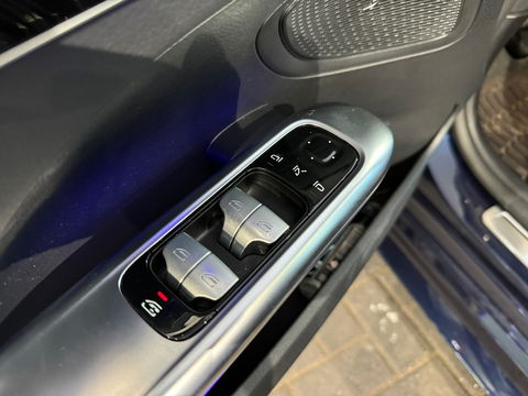 Mercedes-Benz C-Klasse 300 e AMG Pano|Burm|Memory|360cam|HuD