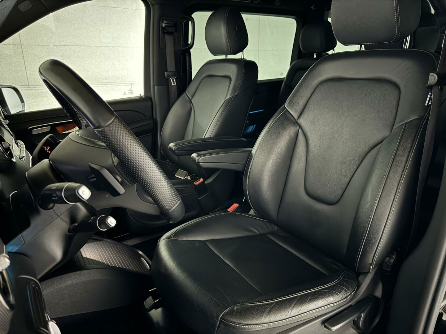 Mercedes-Benz V-Klasse 250d Extra Lang DC Avantgarde Leer Trekh.