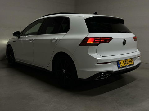 Volkswagen Golf 1.5 eTSI 3x R-Line Pano Carplay Sfeer ACC NAP