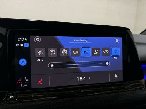Volkswagen Golf 1.5 eTSI 3x R-Line Pano Carplay Sfeer ACC NAP