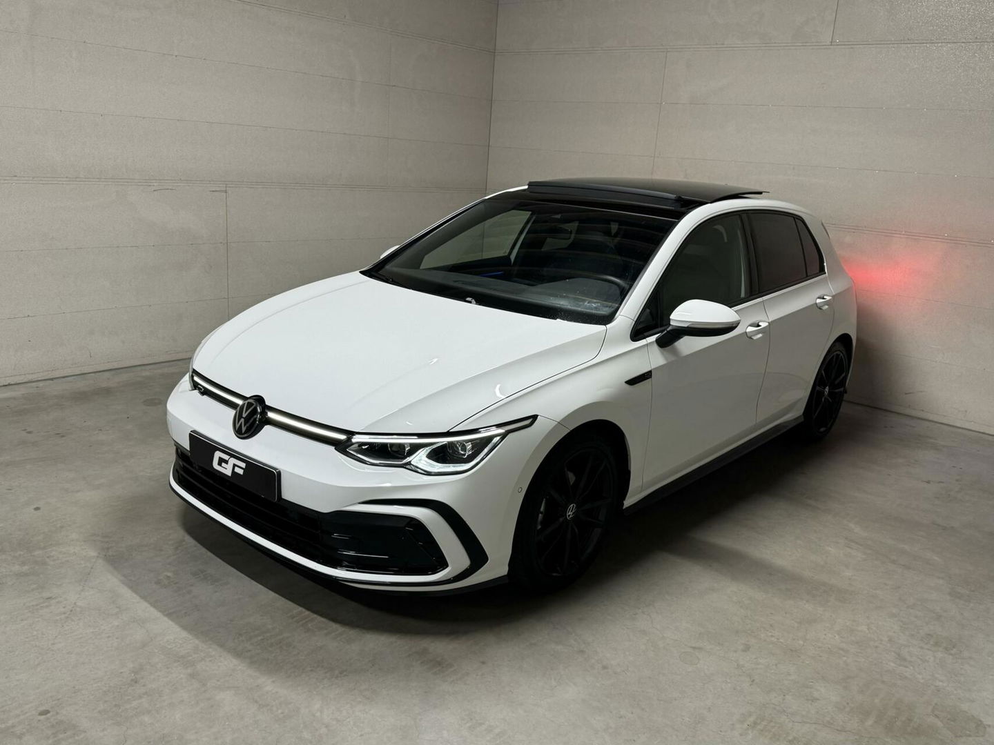 Volkswagen Golf 1.5 eTSI 3x R-Line Pano Carplay Sfeer ACC NAP