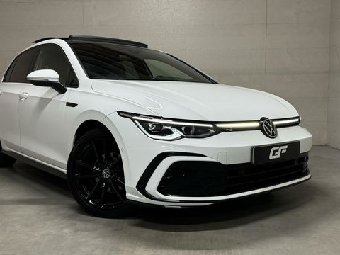 Volkswagen Golf 1.5 eTSI 3x R-Line Pano Carplay Sfeer ACC NAP