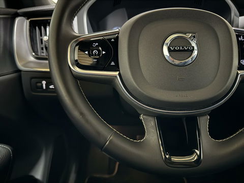 Volvo XC60 2.0 T8 Twin Engine AWD Inscription Pano Leer Trek