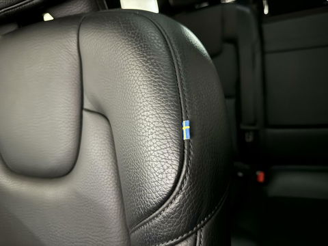 Volvo XC60 2.0 T8 Twin Engine AWD Inscription Pano Leer Trek