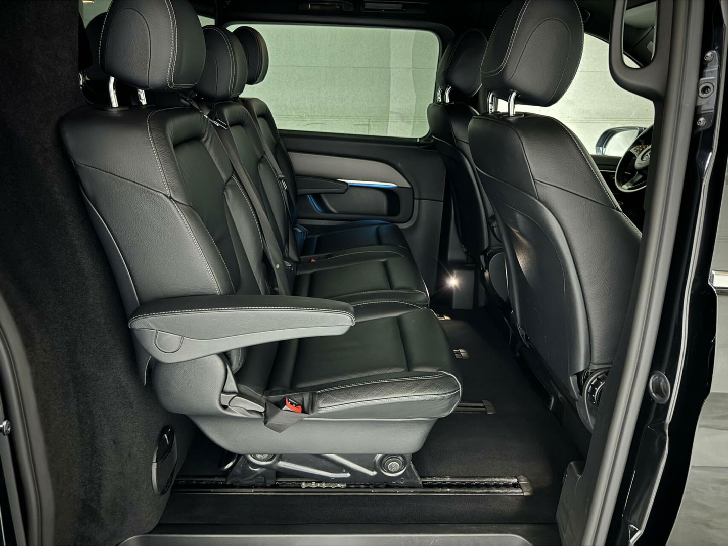 Mercedes-Benz V-Klasse 250d Extra Lang DC Avantgarde Leer Trekh.