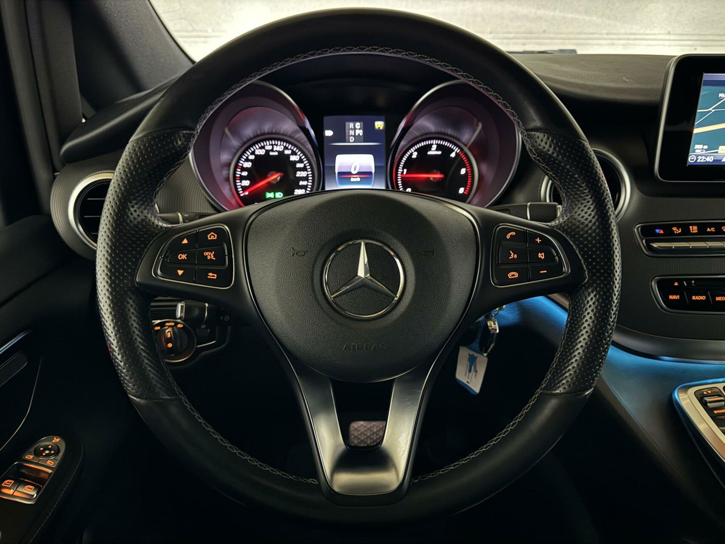 Mercedes-Benz V-Klasse 250d Extra Lang DC Avantgarde Leer Trekh.