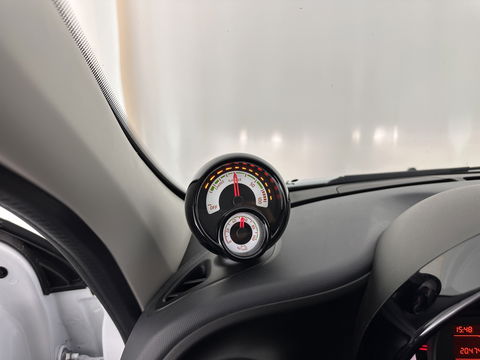 Smart Forfour EQ Essential 18 kWh [ 3-Fase ] (INCL-BTW) Aut. *FULL-LEATHER | AIRCO | CRUISE | DAB+ | COMFORT-SEATS | 15''ALU*