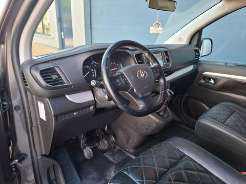 Toyota ProAce Worker 2.0 D-4D Black Line Long DC DUBBEL CABINE / LEER / STOELVERWARMING / CAMERA / DUBBELE SCHUIFDEUR