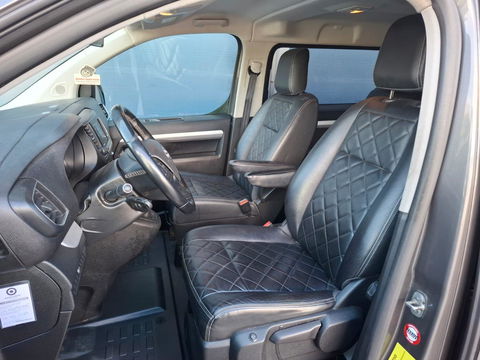 Toyota ProAce Worker 2.0 D-4D Black Line Long DC DUBBEL CABINE / LEER / STOELVERWARMING / CAMERA / DUBBELE SCHUIFDEUR